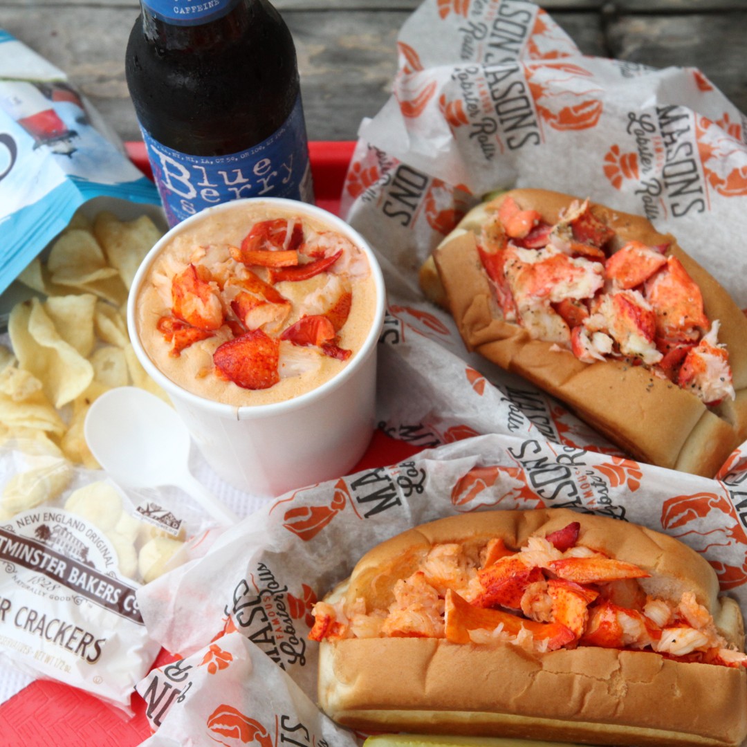 Things To Do Mason's Famous Lobster Rolls